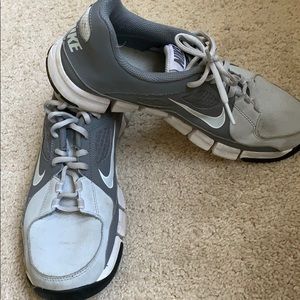 Nike men’s training sneakers